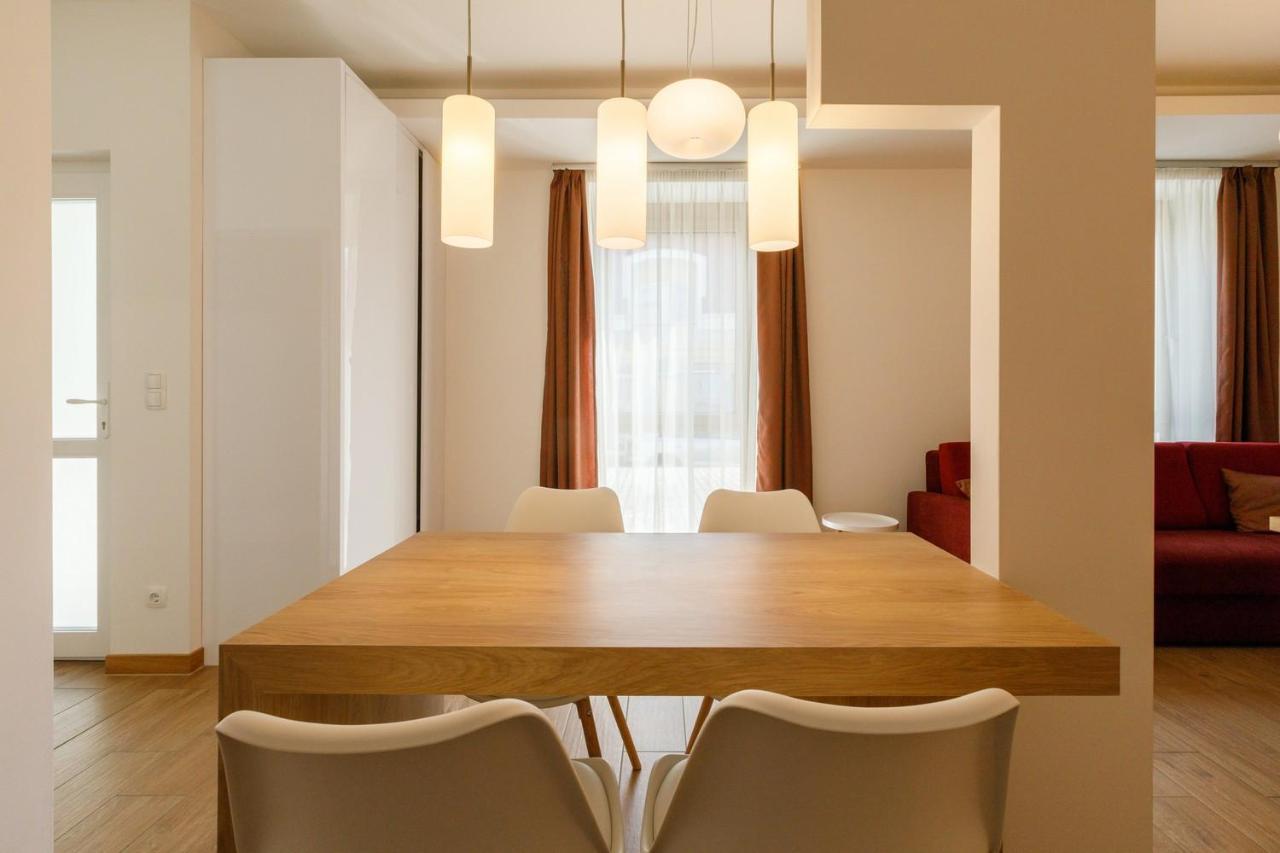 La Bella Centrum Apartmanok Piros/Sarga Hévíz Esterno foto
